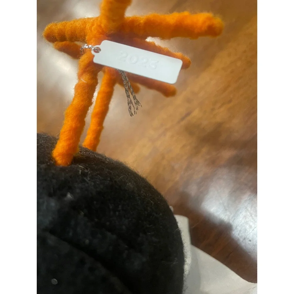 Target Hyde & EEK Boutique 2023 Halloween Ghost Bird Featherly Friends Boo 6.5